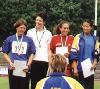 Speerwurf-Siegerehrung bei den Nordrhein-Jugendmeisterschaften 2001 in Kevelaer; von l.n.r. Melanie Bardy, Christine Schulz, Natascha Rother und Naoko Imai